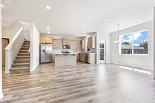 18600 SW Bluebird Ln, Beaverton, OR 97003 - Photo 5