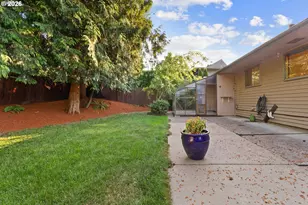 2816 SW Plum Ct, Portland, OR 97219 - Photo 45