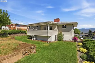 720 E 21st Pl, The Dalles, OR 97058 - Photo 41