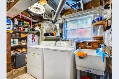 143 Washington St, Astoria, OR 97103 - Photo 27