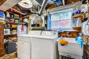 143 Washington St, Astoria, OR 97103 - Photo 27