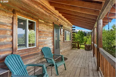 35912 Valley View Ln, Halfway, OR 97834 - Photo 13