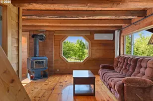 35912 Valley View Ln, Halfway, OR 97834 - Photo 15