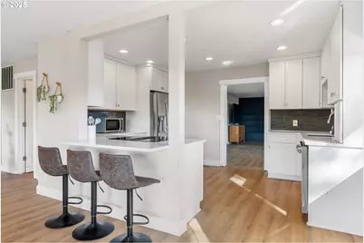 1175 NW Baker Dr, White Salmon, WA 98672 - Photo 11