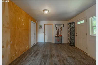 61842 Davis Slough Rd, Coos Bay, OR 97420 - Photo 33