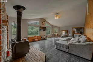 61842 Davis Slough Rd, Coos Bay, OR 97420 - Photo 21