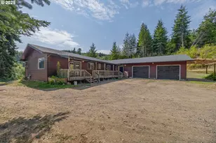 61842 Davis Slough Rd, Coos Bay, OR 97420 - Photo 3