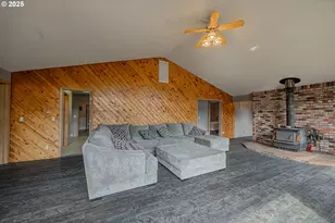 61842 Davis Slough Rd, Coos Bay, OR 97420 - Photo 23