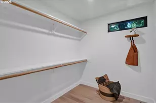 396 Brae Burn Dr, Eugene, OR 97405 - Photo 15