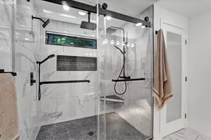 396 Brae Burn Dr, Eugene, OR 97405 - Photo 13