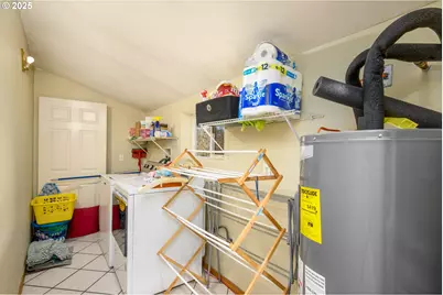 166 Whitson Ln, Myrtle Creek, OR 97457 - Photo 13