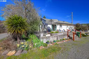 166 Whitson Ln, Myrtle Creek, OR 97457 - Photo 17