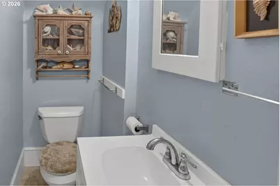 335 N 6th St, Saint Helens, OR 97051 - Photo 35