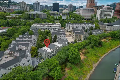 225 S Montgomery St #ES 2&5, Portland, OR 97201 - Photo 3