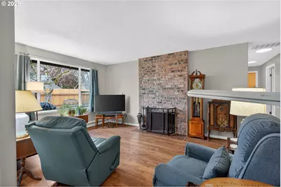 177 NE 34th Ct, Hillsboro, OR 97124 - Photo 7