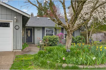 177 NE 34th Ct, Hillsboro, OR 97124 - Photo 3