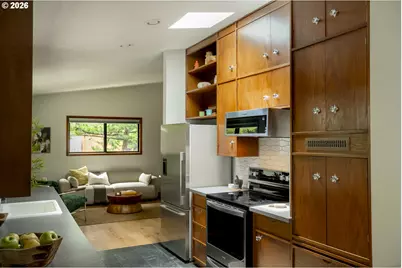 7725 SW Stewart St, Portland, OR 97223 - Photo 17