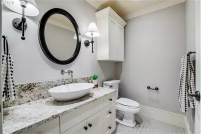 965 S Comus St, Portland, OR 97219 - Photo 17