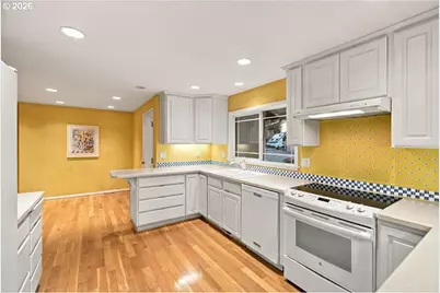 5618 Cascade St, West Linn, OR 97068 - Photo 5