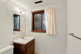 5618 Cascade St, West Linn, OR 97068 - Photo 29