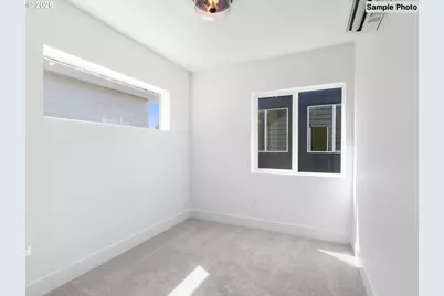 4358 NE Going St, Portland, OR 97218 - Photo 9