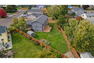8110 Daphne Ct, Corvallis, OR 97330 - Photo 43