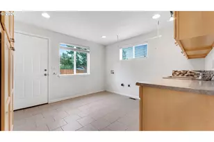 8110 Daphne Ct, Corvallis, OR 97330 - Photo 17