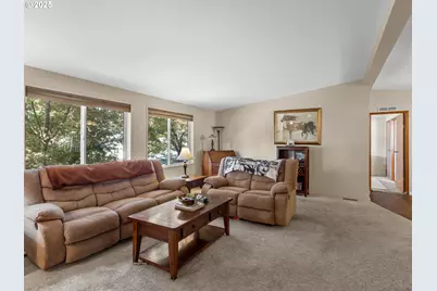 18485 SW Pacific Dr #64, Tualatin, OR 97062 - Photo 9