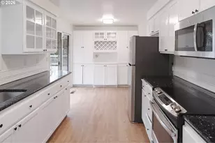 19790 White Cloud Cir, West Linn, OR 97068 - Photo 11