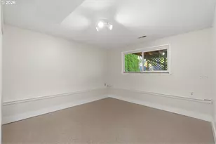 2160 SE Paloma Dr, Gresham, OR 97080 - Photo 27