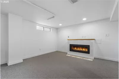 2325 SE Cesar E Chavez Blvd, Portland, OR 97214 - Photo 15