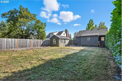 2325 SE Cesar E Chavez Blvd, Portland, OR 97214 - Photo 27