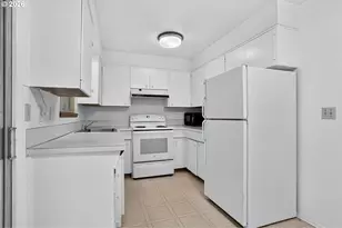 13345 NW Westlawn Terrace, Portland, OR 97229 - Photo 11