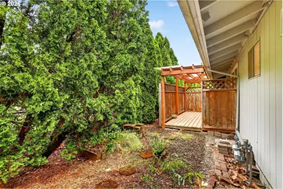 13345 NW Westlawn Ter, Portland, OR 97229 - Photo 27