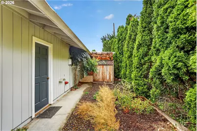 13345 NW Westlawn Ter, Portland, OR 97229 - Photo 23