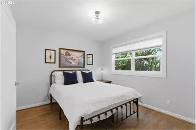 3734 SW Hamilton St, Portland, OR 97221 - Photo 29