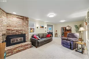 21 Westbrook Way, Eugene, OR 97405 - Photo 7