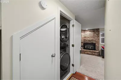 21 Westbrook Way, Eugene, OR 97405 - Photo 33