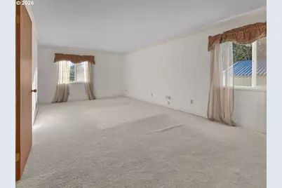 10061 NW Valley Vista Rd, Hillsboro, OR 97124 - Photo 21