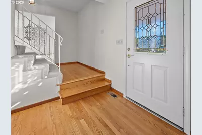 10061 NW Valley Vista Rd, Hillsboro, OR 97124 - Photo 5