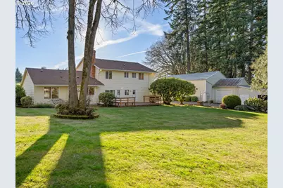 10061 NW Valley Vista Rd, Hillsboro, OR 97124 - Photo 37