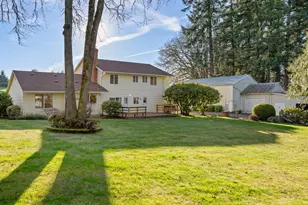 10061 NW Valley Vista Rd, Hillsboro, OR 97124 - Photo 37