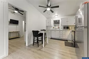 12323 SE Holgate Blvd, Portland, OR 97236 - Photo 7