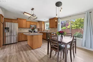 6749 SW 174th Pl, Beaverton, OR 97007 - Photo 9