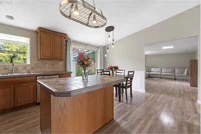 6749 SW 174th Pl, Beaverton, OR 97007 - Photo 15