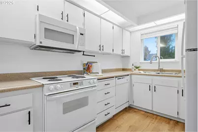 3404 19th Ave, Forest Grove, OR 97116 - Photo 5