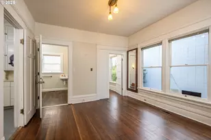 990 W 7th Ave, Eugene, OR 97402 - Photo 11