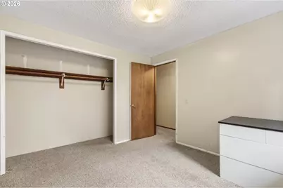 2090 Graham Dr, Eugene, OR 97405 - Photo 41