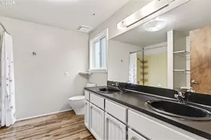 2090 Graham Dr, Eugene, OR 97405 - Photo 15