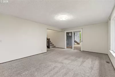 2090 Graham Dr, Eugene, OR 97405 - Photo 35